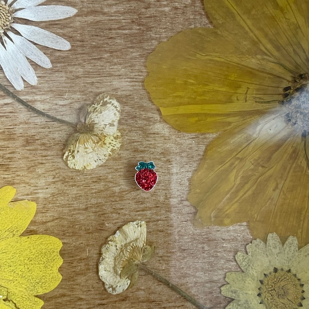 Origami Owl strawberry